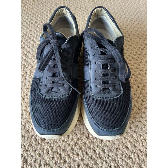 Common Projects Sneakers - Picture 2 of 7